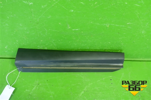 Накладка двери задней правой (7507548140) для Lexus RX 350 c 2015г (РХ)