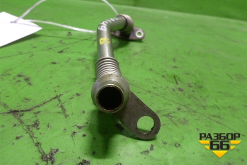 Трубка масляная (правая на турбину 4.4л S63) для BMW X6 E71 с 2008-2014г (Х6 Е71)