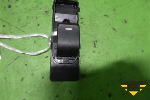 Кнопка стеклоподъёмника (задняя левая) (KD4766380) для Mazda CX 5 с 2012-2016г (СХ5)