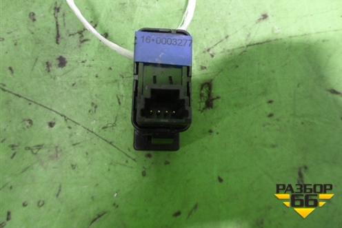 Кнопка аварийной сигнализации (KD45664H0) для Mazda CX 5 с 2012-2016г (СХ5)