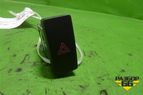 Кнопка аварийной сигнализации (KD45664H0) для Mazda CX 5 с 2012-2016г (СХ5)