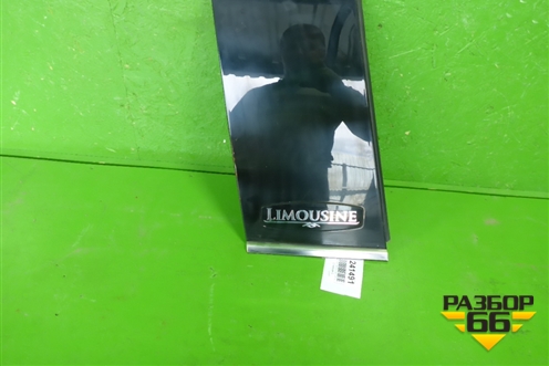 Накладка стойки (центральная правая) (877913N500) для Hyundai Equus с 2010г (Экус)