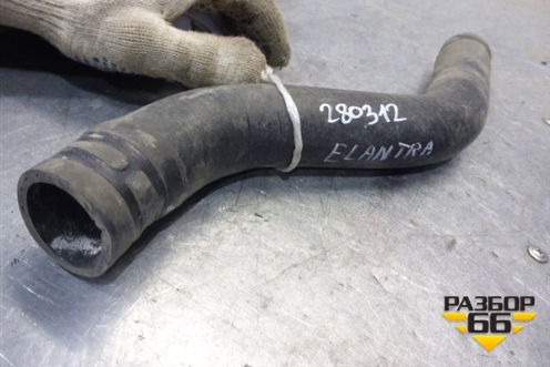 Патрубок системы охлаждения (на радиатор верхний) для Hyundai Elantra 3 (XD) с 2000-2010г (Элантра)