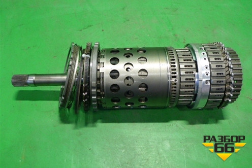 Вал КПП (в сборе 4WD 8HP) для Hyundai Genesis с 2008-2013г (Генезис)