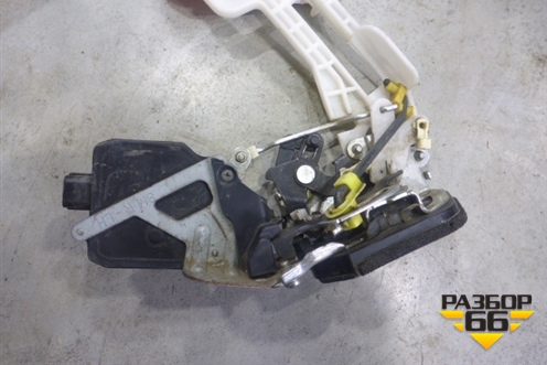 Замок двери задней левой для Hyundai Santa Fe с 2000-2012г (Classic) (Санта Фе)