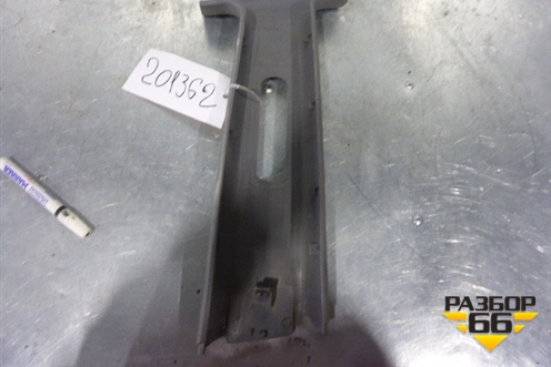 Обшивка стойки центральная верхняя левая (8583025100) для Hyundai Aсcent с 2000г (Акцент)