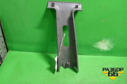 Обшивка стойки центральная верхняя правая (8584025100) для Hyundai Aсcent с 2000г (Акцент)