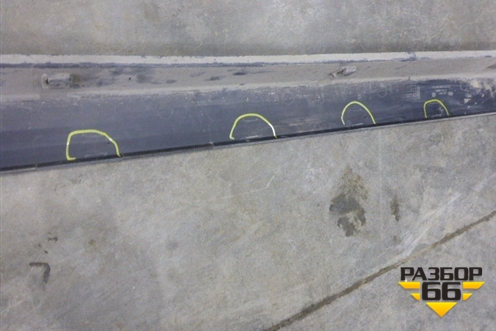 Накладка на порог наружная левая (87753B8000) для Hyundai Santa Fe с 2012-2018г (Санта Фе)