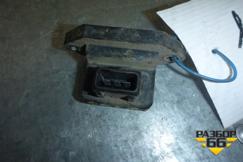 Датчик ускорения (3936022040) для Hyundai Getz с 2002г (Гетц)