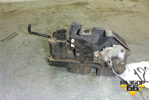 Замок двери задней левой для Hyundai Getz с 2002г (Гетц)