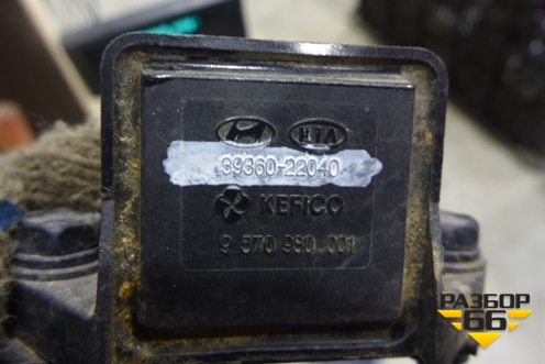 Датчик ускорения (3936022040) для Hyundai Getz с 2002г (Гетц)