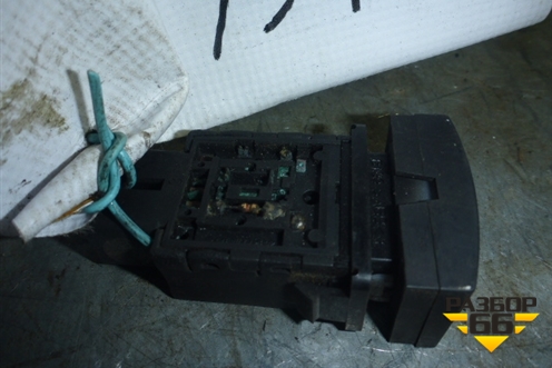 Кнопка включения блокировки дифференциала для Hyundai Tucson с 2004-2010г (Туксон)