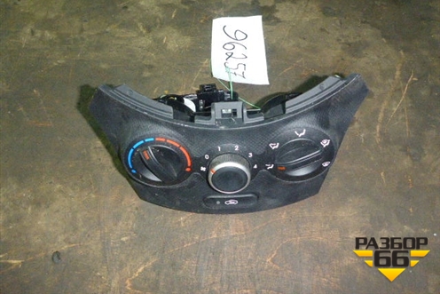 Модуль управления отопителем (без кондиционера) для Hyundai Solaris с 2010-2016г (Солярис)