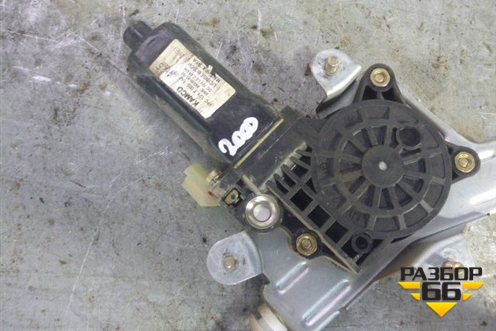 Стеклоподъёмник электрический задний левый для Hyundai Aсcent с 2000г (Акцент)