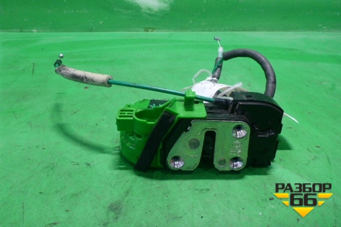 Замок двери передней правой (4 контакта) (813203Z020) для Hyundai i40 с 2011г (Ай40)