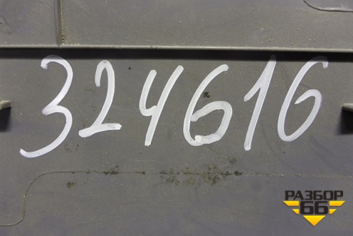 Обшивка стойки задняя верхняя правая (седан) (8586025000) для Hyundai Aсcent с 2000г (Акцент)