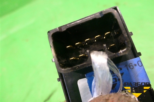 Кнопка стеклоподъёмника (двери задней левой) (935803Z000) для Hyundai i40 с 2011г (Ай40)