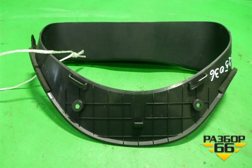 Накладка на щиток приборов (848303Z000) для Hyundai i40 с 2011г (Ай40)