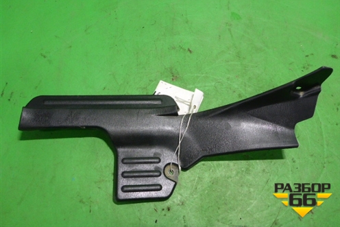 Накладка порога внутренняя заднего правого (8588638000) для Hyundai Sonata-5 с 2001г (Соната)