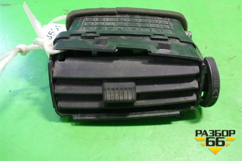 Дефлектор воздушный центральный (правый) для Hyundai Matrix с 2001-2010г (Матрикс)