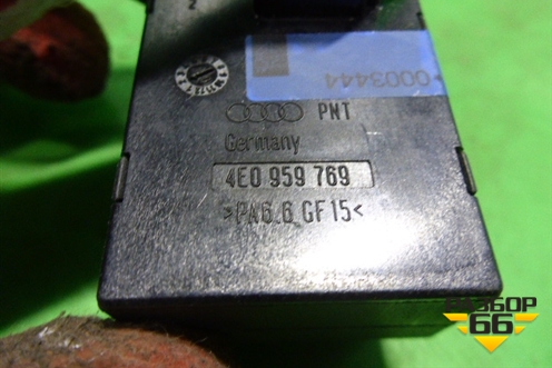 Модуль кнопок (памяти сидения) (4E0959769) для Audi A8 с 2002-2010г (А8)