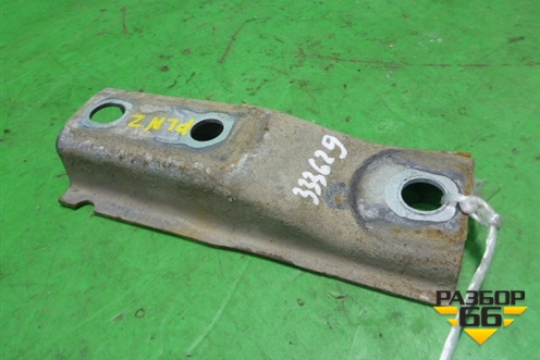 Кронштейн подрамника для Peugeot 407 с 2004г