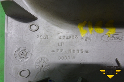 Обшивка стойки центральная верхняя левая (5-ти дверный кузов) (2S61A24583AJW) для Ford Fiesta с 2001-2008г (Фиеста 5)