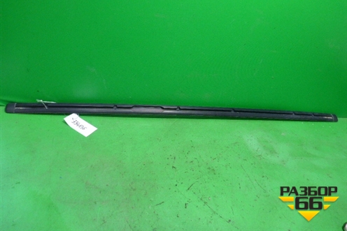 Молдинг крыши левый (7L6860183F) для Volkswagen Touareg c 2002-2010г (Туарег)