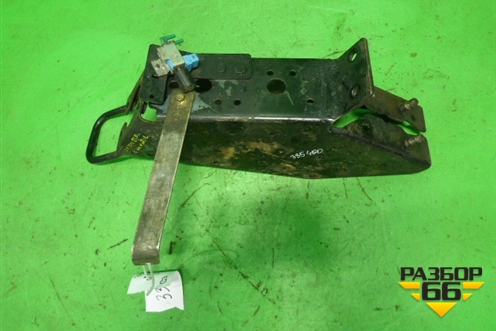 Кронштейн кабины (левый задний) для Isuzu ELF (N-series) с 2006-2014г (Эльф)