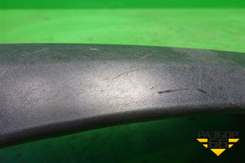 Накладка двери правой для Isuzu ELF (N-series) с 2006-2014г (Эльф)