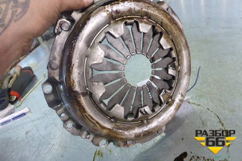 Корзина сцепления для Chevrolet Aveo (T200) с 2003-2008 (Авео Т200)