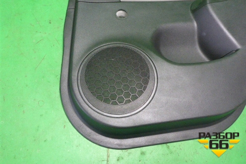 Обшивка двери задней правой под механику (седан) (96950772) для Chevrolet Cruze c 2009-2015г (Круз)