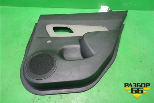 Обшивка двери задней правой под механику (седан) (96950772) для Chevrolet Cruze c 2009-2015г (Круз)