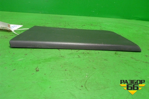 Накладка двери передней левой (1305773070) для Peugeot Boxer с 2006г (Боксер)