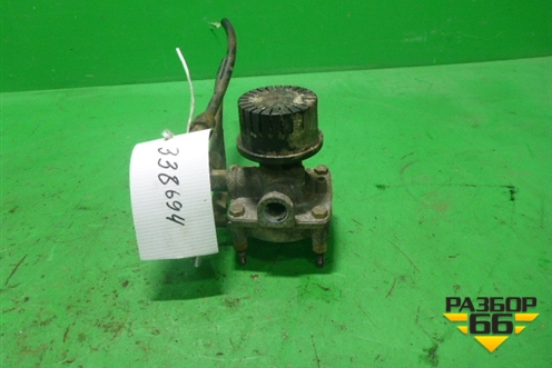 Клапан ускорительный (1313871) для Scania 5 R Series с 2004-2016г