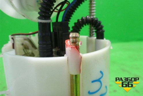 Насос топливный электрический (1.5л JL4G15D) (1136000126) для Geely Emgrand (EC7) с 2009-2016г (Эмгранд)