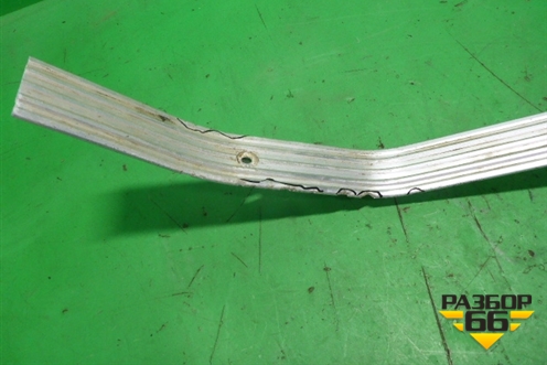 Накладка порога внутренняя левая  (1476082) для Scania 5 R Series с 2004-2016г