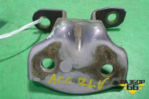 Петля двери задней левой верхняя для Hyundai Aсcent с 2000г (Акцент)