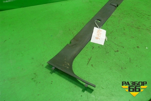 Обшивка стойки центральная правая (1746045) для Scania 5 R Series с 2004-2016г