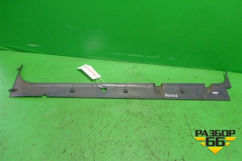 Обшивка стойки центральная правая (1746045) для Scania 5 R Series с 2004-2016г