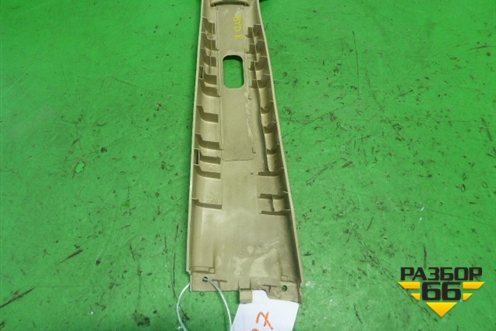 Обшивка стойки центральная верхняя правая (5402172) для BYD F3 с 2007г (Ф3)