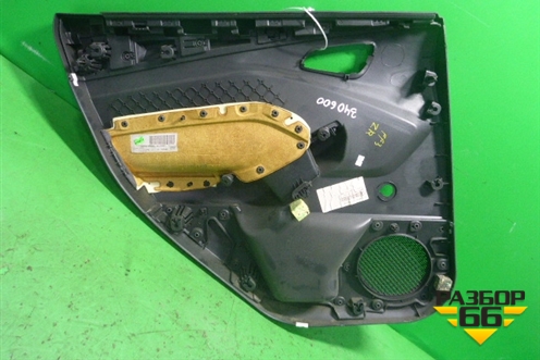 Обшивка двери задней правой под механику (седан) (BM51A2740601) для Ford Focus 3 с 2011г (Фокус)