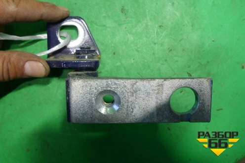 Петля двери задней левой верхняя для Ford Focus 3 с 2011г (Фокус)