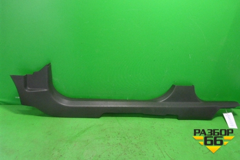 Накладка порога внутренняя правая (5-ти дверный кузов хетчбэк) (13113980) для Opel Astra H с 2004-2015г (Астра Аш)