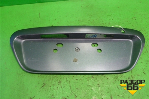 Накладка крышки багажника (MR379016) для Mitsubishi Lancer-9  с 2003-2008г (Лансер)