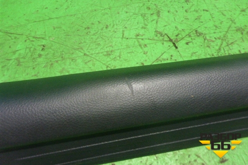 Накладка порога внутренняя переднего правого (MR417192) для Mitsubishi Lancer-9  с 2003-2008г (Лансер)