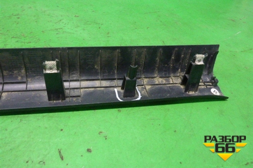 Накладка порога внутренняя переднего правого (купе) (858801M500) для Kia Cerato с 2009-2013г (Серато 2)