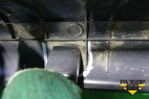 Накладка порога внутренняя переднего правого (купе) (858801M500) для Kia Cerato с 2009-2013г (Серато 2)