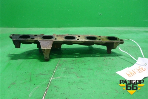 Коллектор выпускной (2.5л B5254T) (30637921) для Volvo XC90 с 2002-2015г (ХС90)