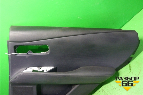 Обшивка двери задней правой под электрику (черная) (6777548040) для Lexus RX 300 c 2009-2015г (РХ)